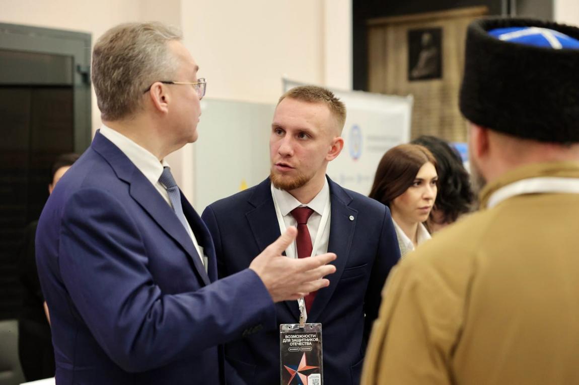 «Возможности для защитников Отечества». Второй день форума.